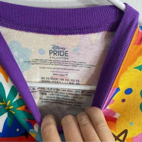 Disney Parks Pride Spirit Jersey NEW XS Colorful Rainbow LGBTQ Mickey Mouse - Picture 8 of 8